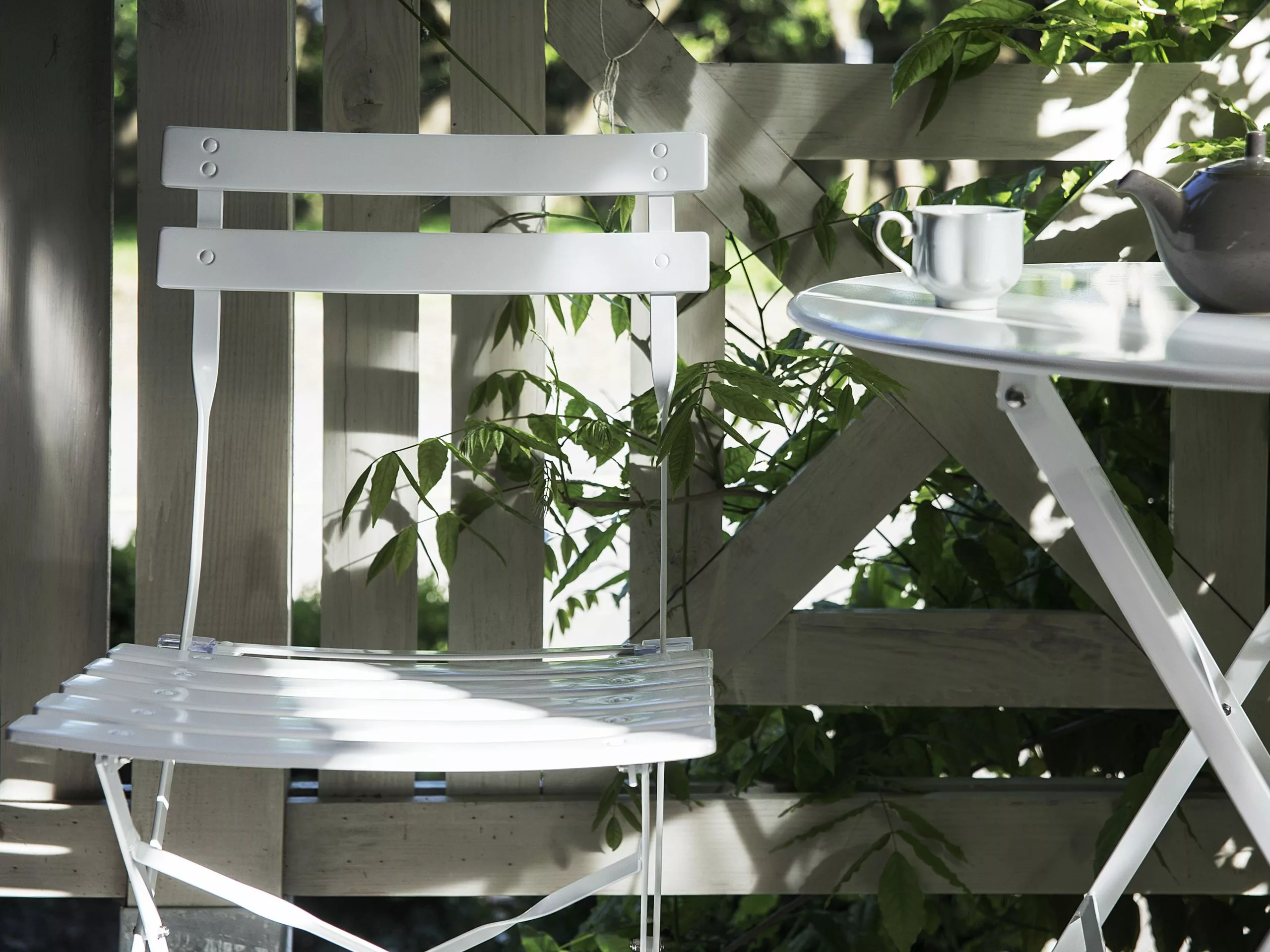 Beliani 2-istuttava Bistrosetti Teräs Valkoinen FIORI 7 Beliani 2-istuttava Bistrosetti Teräs Valkoinen FIORI - Image 5