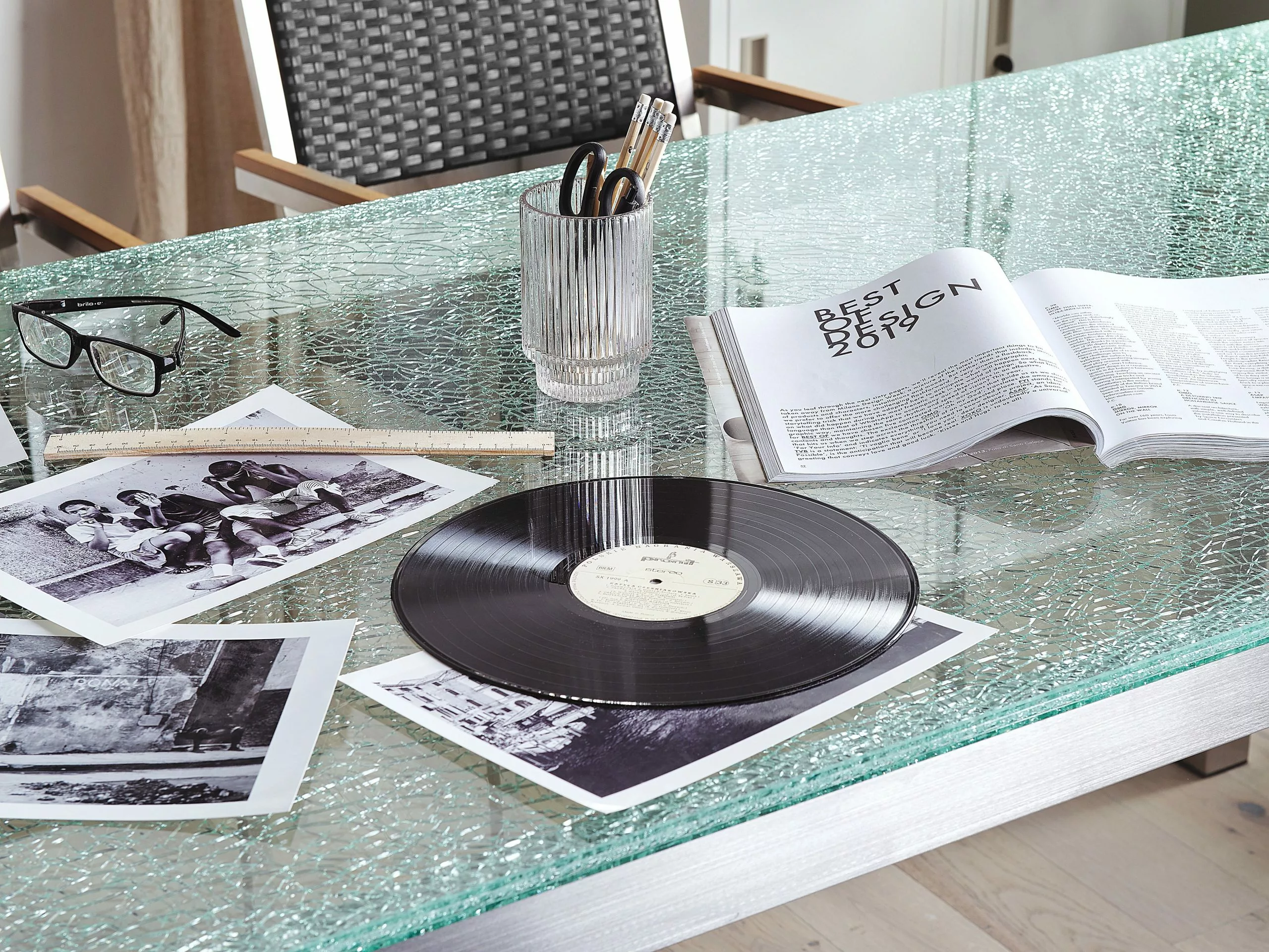 Beliani 6-istuttava Ulkoruokailuryhmä Lasitaso Tekstiilituolit Kirkas/musta GROSSETO 7 Beliani 6-istuttava Ulkoruokailuryhmä Lasitaso Tekstiilituolit Kirkas/musta GROSSETO - Image 5