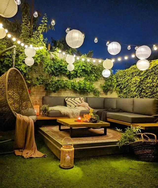 Beliani 5-istuttava Ulkosohvaryhmä Akasiapuu Tummanharmaa MYKONOS - Image 6