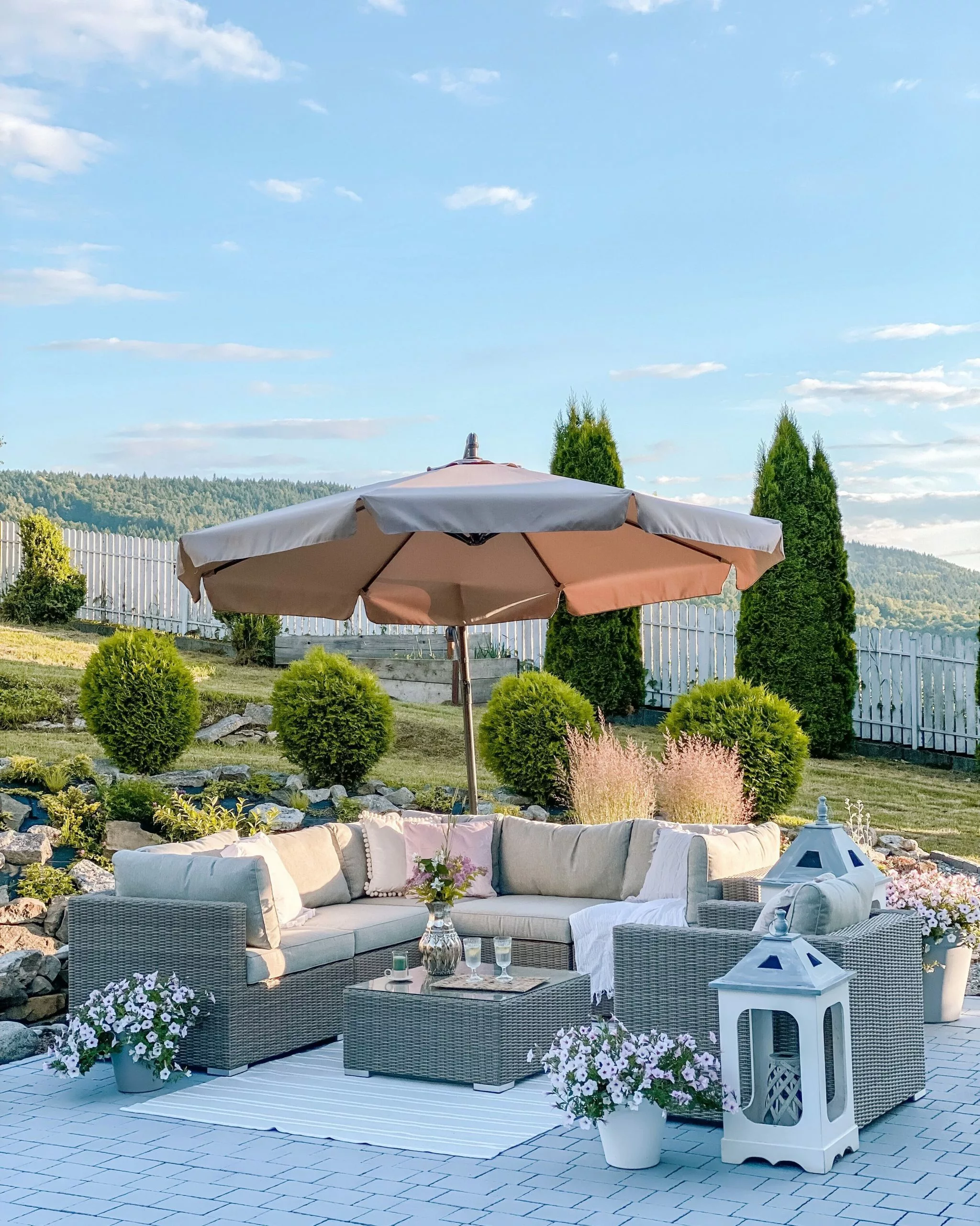 Beliani 6-istuttava Ulkosohvaryhmä Polyrottinki Vasenk. Ruskeanharmaa CONTARE 9 Beliani 6-istuttava Ulkosohvaryhmä Polyrottinki Vasenk. Ruskeanharmaa CONTARE - Image 7