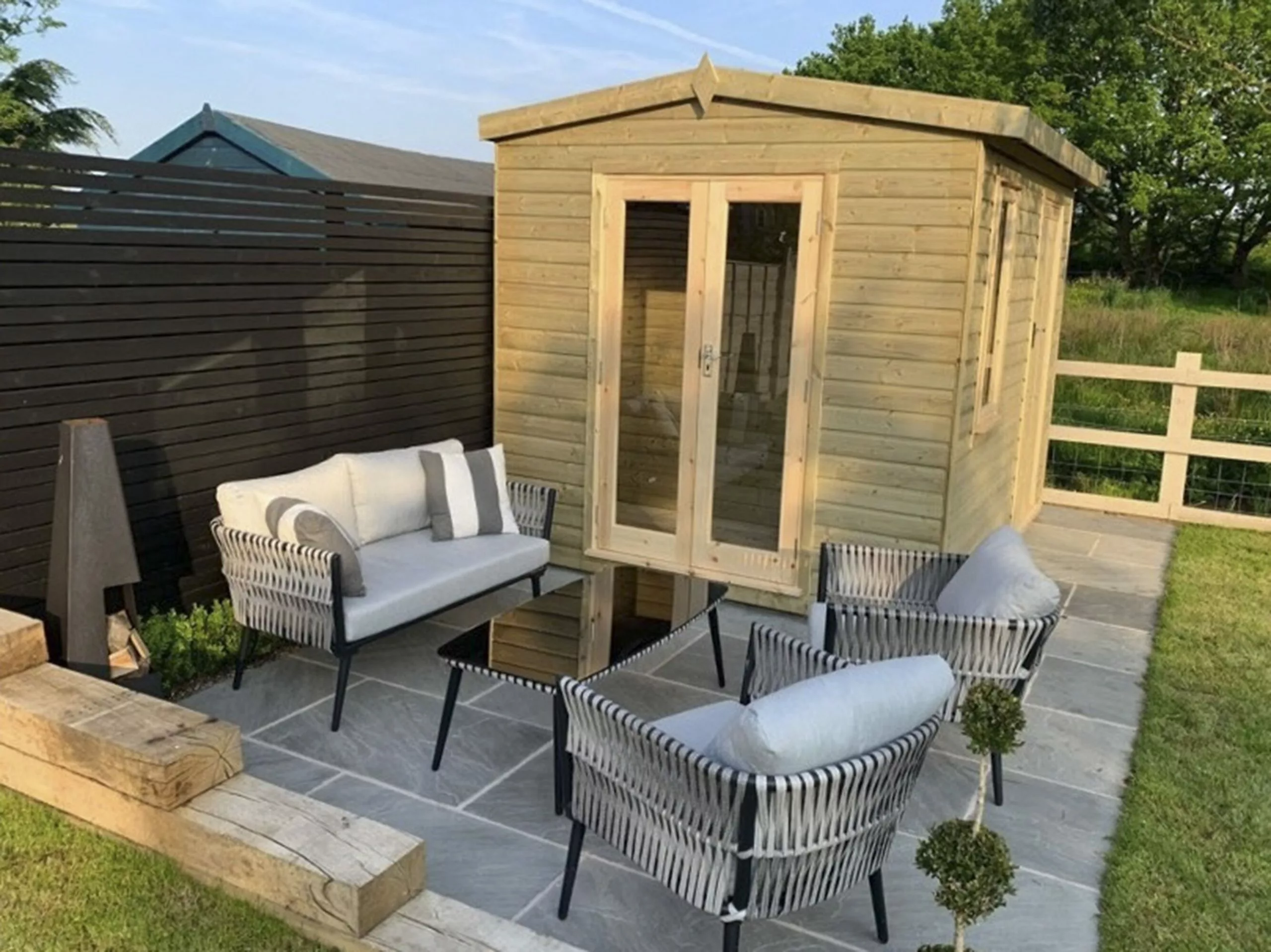 Beliani Puutarhapöytäryhmä Harmaa/musta PREVEZA - Image 5