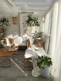 Beliani 4-istuttava Ulkosohvaryhmä Akasiapuu Valkoinen BERMUDA -Ulkokalusteet myymälä undef src sa picid 811121 type whitesh image