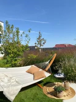 Beliani Riippukeinu Telineellä Beige TREVISO -Ulkokalusteet myymälä undef src sa picid 811739 type whitesh image