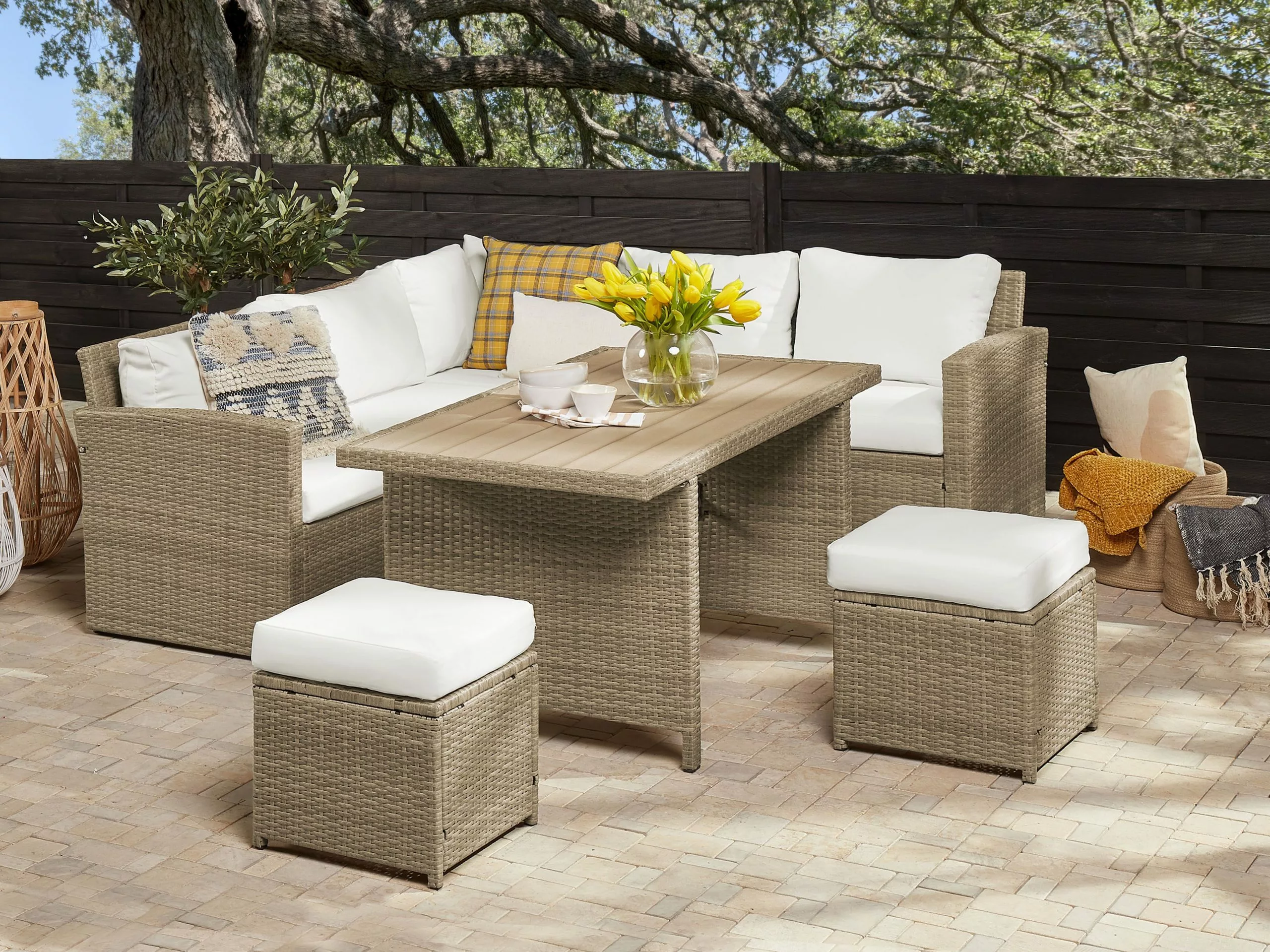 Beliani 5-istuttava Ulkosohvaryhmä Polyrottinki Ruskea BARDI - Image 2