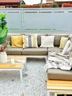 Beliani Puutarhasohva Ja Sohvapöytä POSITANO 14 Beliani Puutarhasohva Ja Sohvapöytä POSITANO -Ulkokalusteet myymälä undef src sa picid 824417 type whitesh image 2