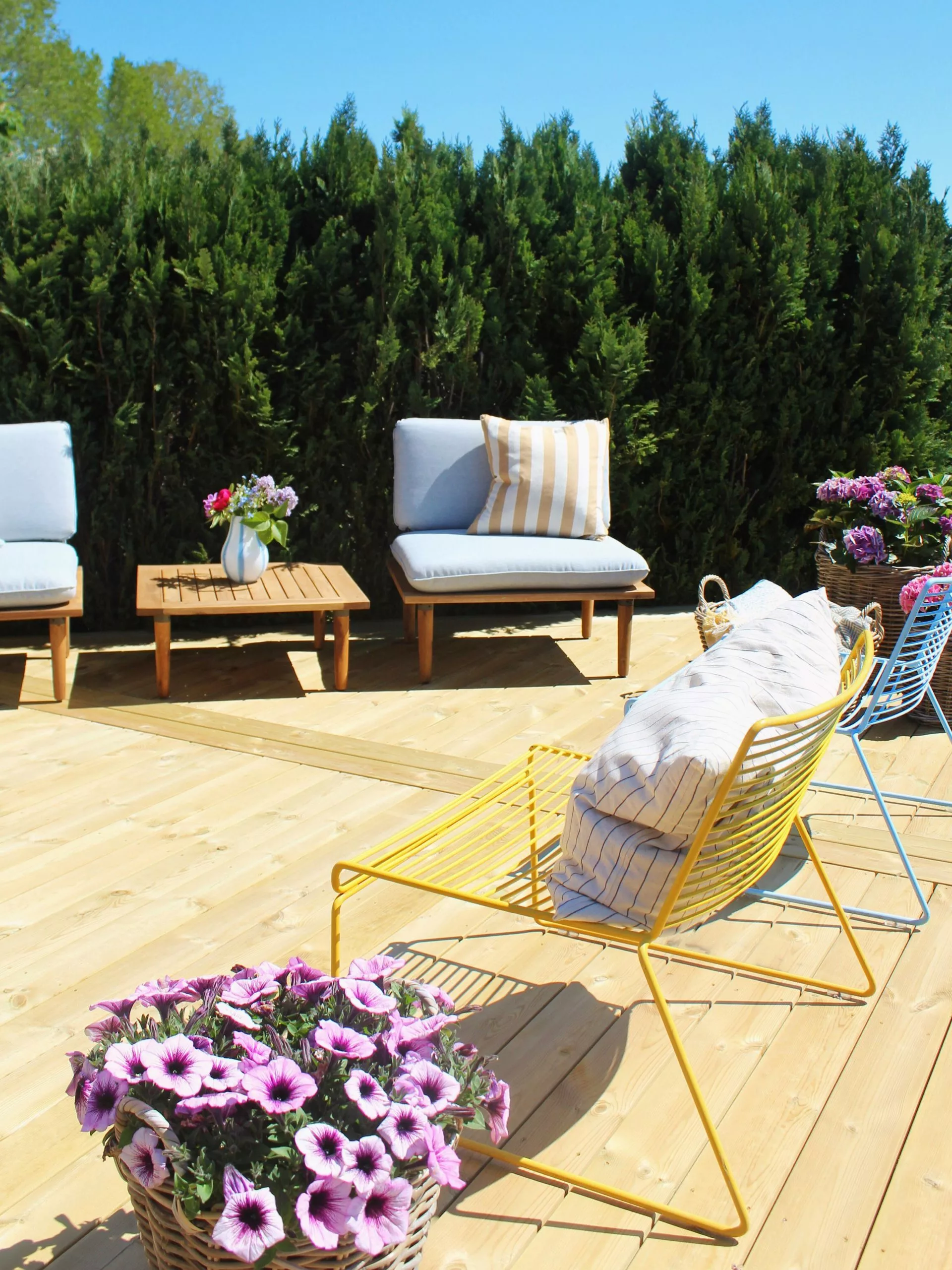 Beliani 2-istuttava Ulkosohvaryhmä Akasiapuu Harmaa FRASCATI - Image 8