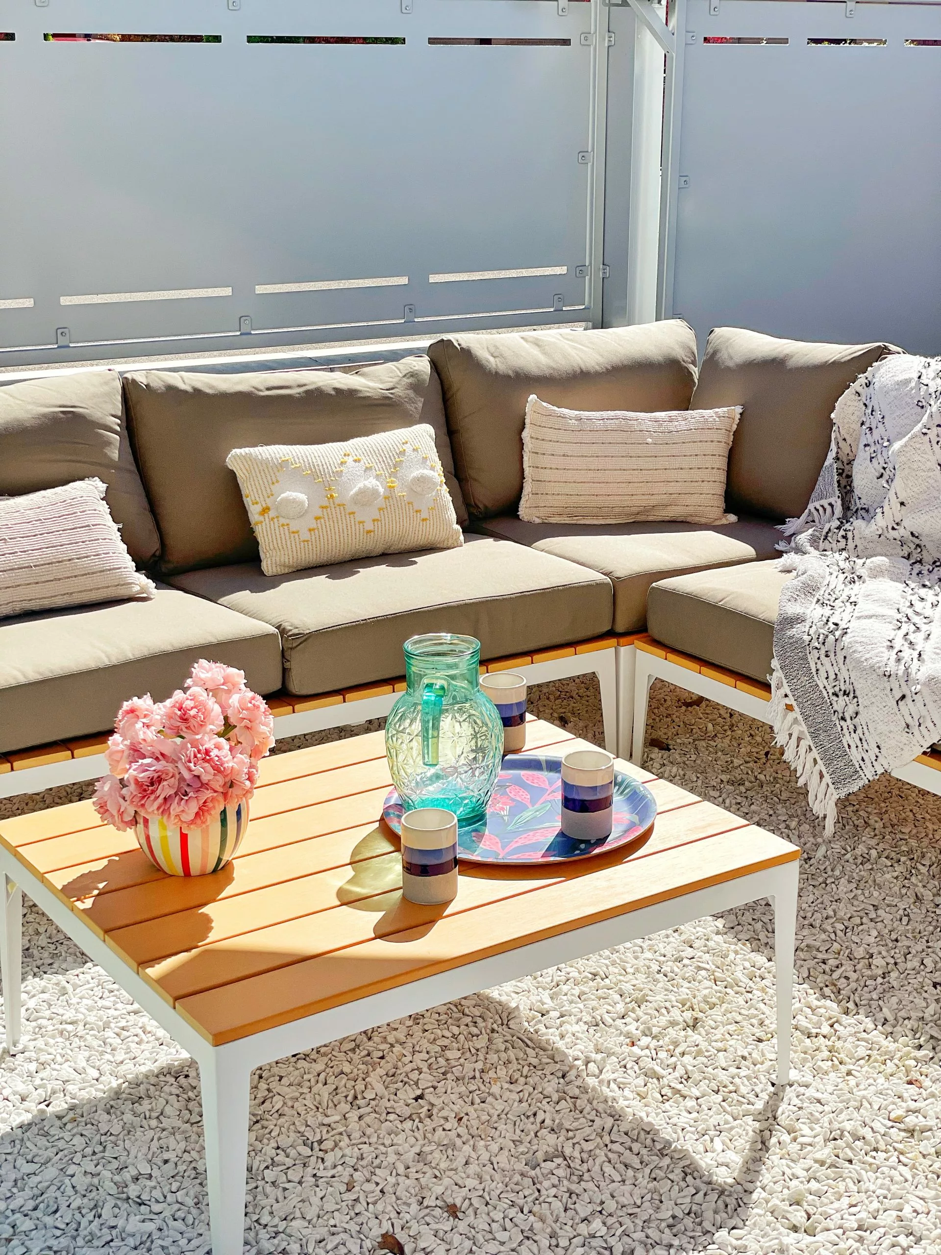 Beliani Puutarhasohva Ja Sohvapöytä POSITANO 7 Beliani Puutarhasohva Ja Sohvapöytä POSITANO - Image 5