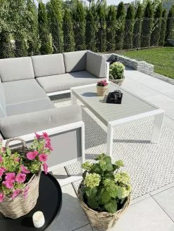 Beliani Harmaa Sohvasetti CASTELLA 18 Beliani Harmaa Sohvasetti CASTELLA -Ulkokalusteet myymälä undef src sa picid 826359 type whitesh image