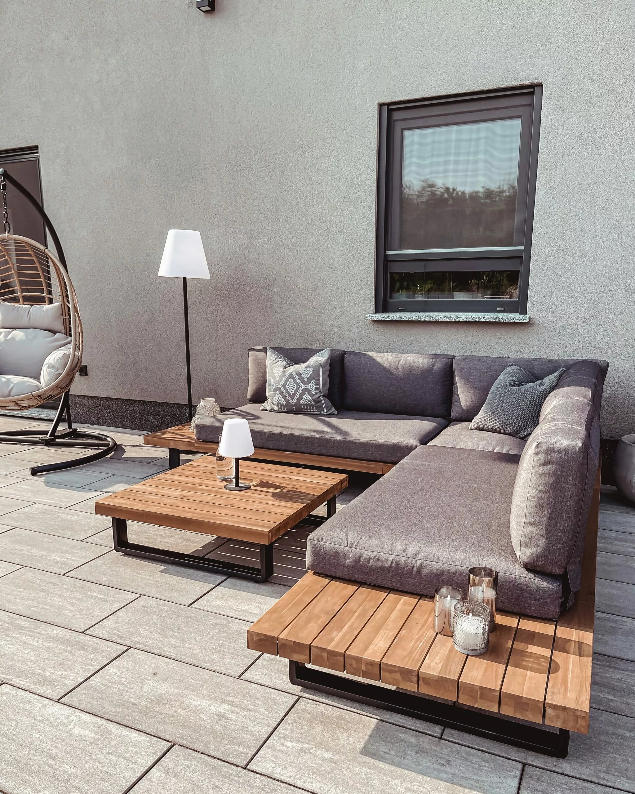 Beliani 5-istuttava Ulkosohvaryhmä Akasiapuu Tummanharmaa MYKONOS - Image 10