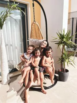 Beliani Riipputuoli Jalustalla Polyrottinki Luonnonväri ATRI II 18 Beliani Riipputuoli Jalustalla Polyrottinki Luonnonväri ATRI II -Ulkokalusteet myymälä undef src sa picid 828218 type whitesh image