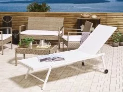 Beliani Aurinkotuoli Metallinen Valkoinen PORTOFINO 14 Beliani Aurinkotuoli Metallinen Valkoinen PORTOFINO -Ulkokalusteet myymälä undef src sa picid 828454 type whitesh image