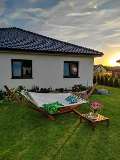 Beliani Riippukeinu Telineellä Beige TREVISO -Ulkokalusteet myymälä undef src sa picid 828669 type whitesh image