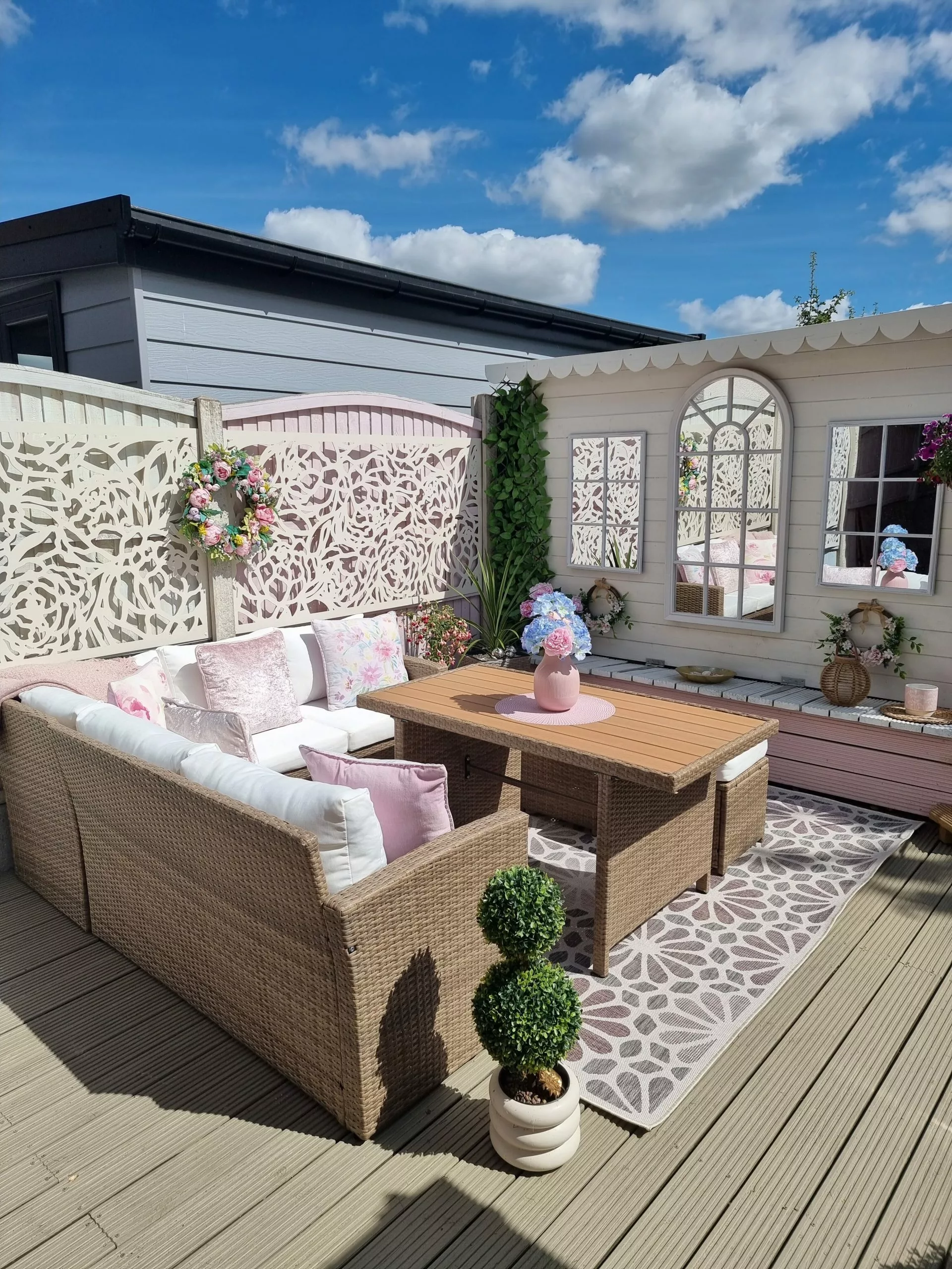 Beliani 5-istuttava Ulkosohvaryhmä Polyrottinki Ruskea BARDI - Image 5