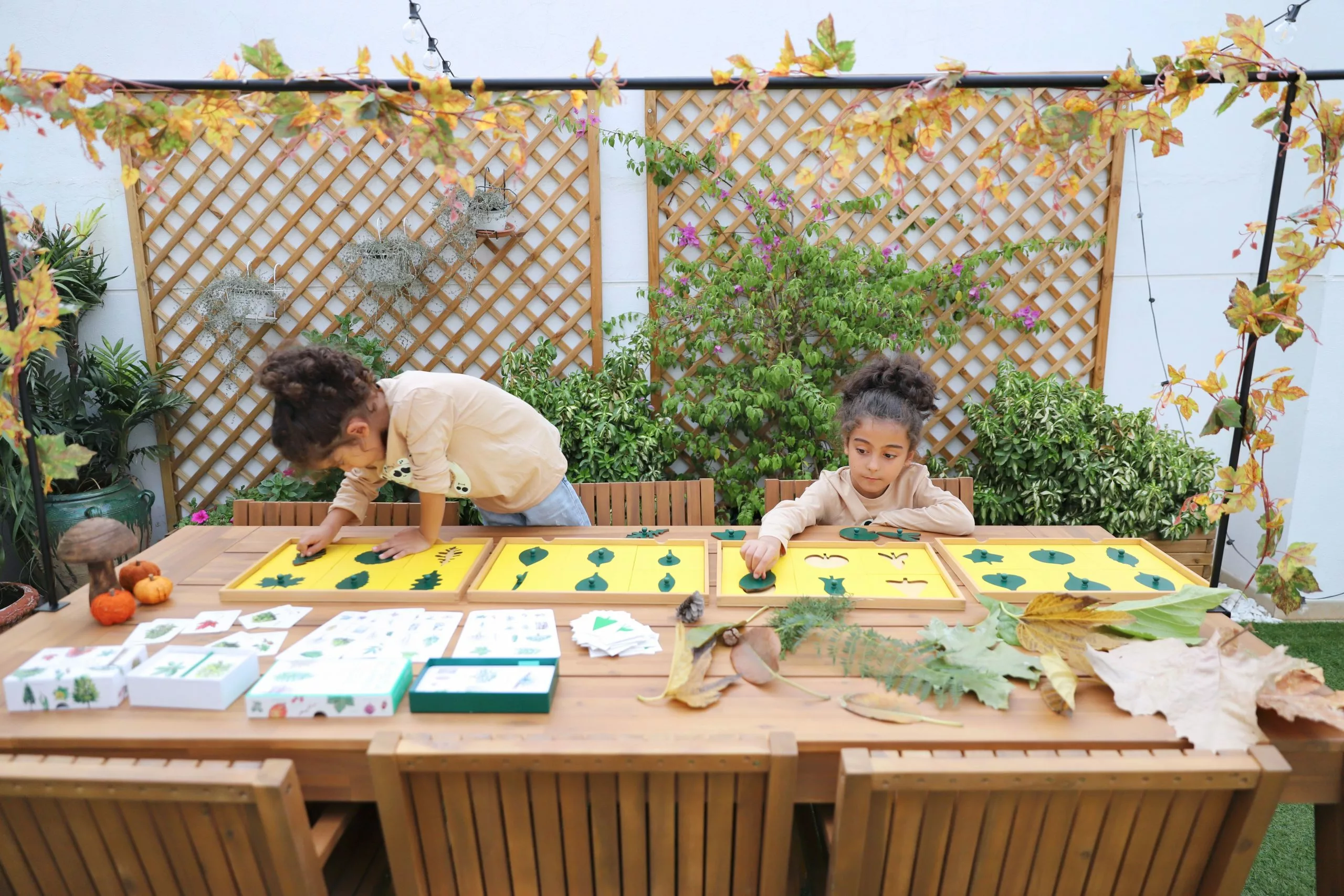 Beliani Puutarhapöytä Vaalea Akasiapuu 210 X 90 Cm LIVORNO - Image 6