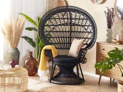 Beliani Riikinkukkotuoli Rottinki Musta EMMANUELLE -Ulkokalusteet myymälä undef src sa picid 836253 type whitesh image