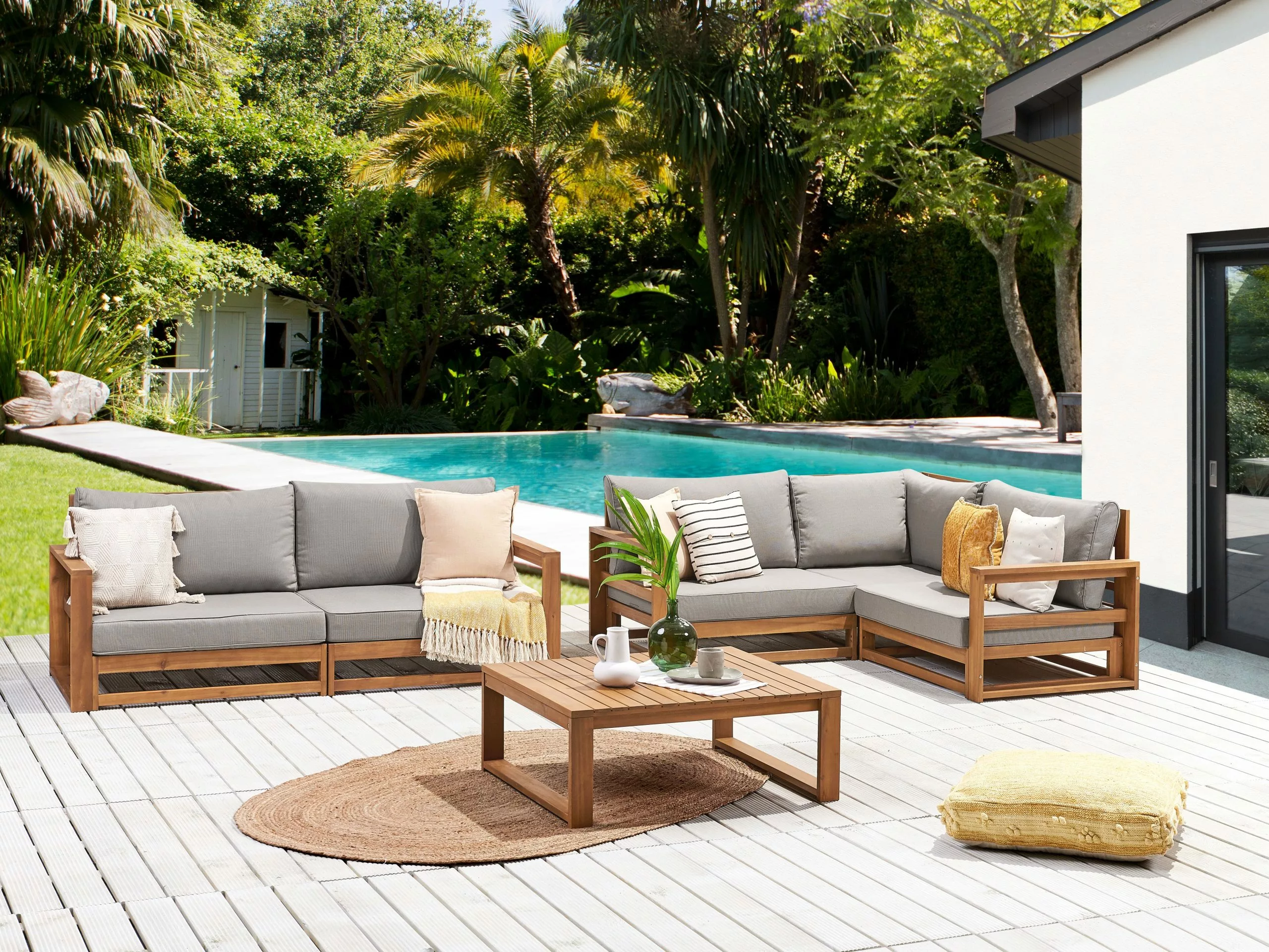 Beliani 4-istuttava Ulkosohvaryhmä Akasiapuu Vaalea Puu TIMOR II - Image 3