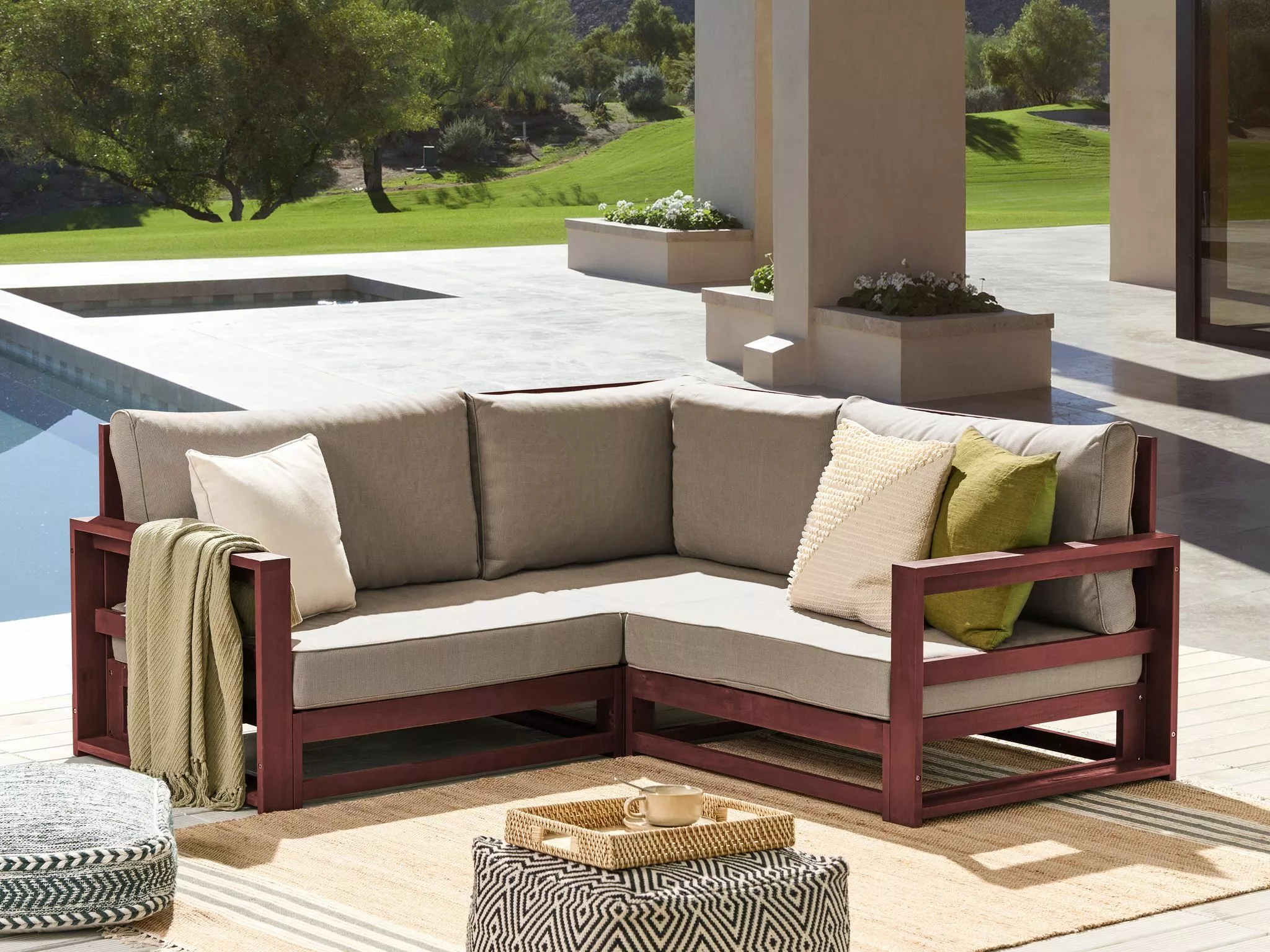 Beliani 2-istuttava Ulkokulmasohva Sertifioitu Akasiapuu Mahonginruskea TIMOR II - Image 2